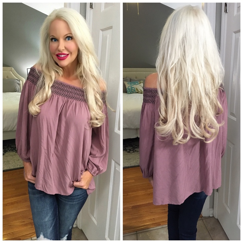 LAST 3! 💕Stunning Mauve flowy off shoulder top! - Picture 3 of 3